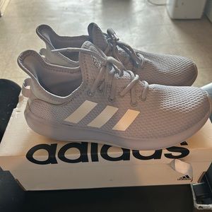 Adidas Cloudfoam Sneakers NWT